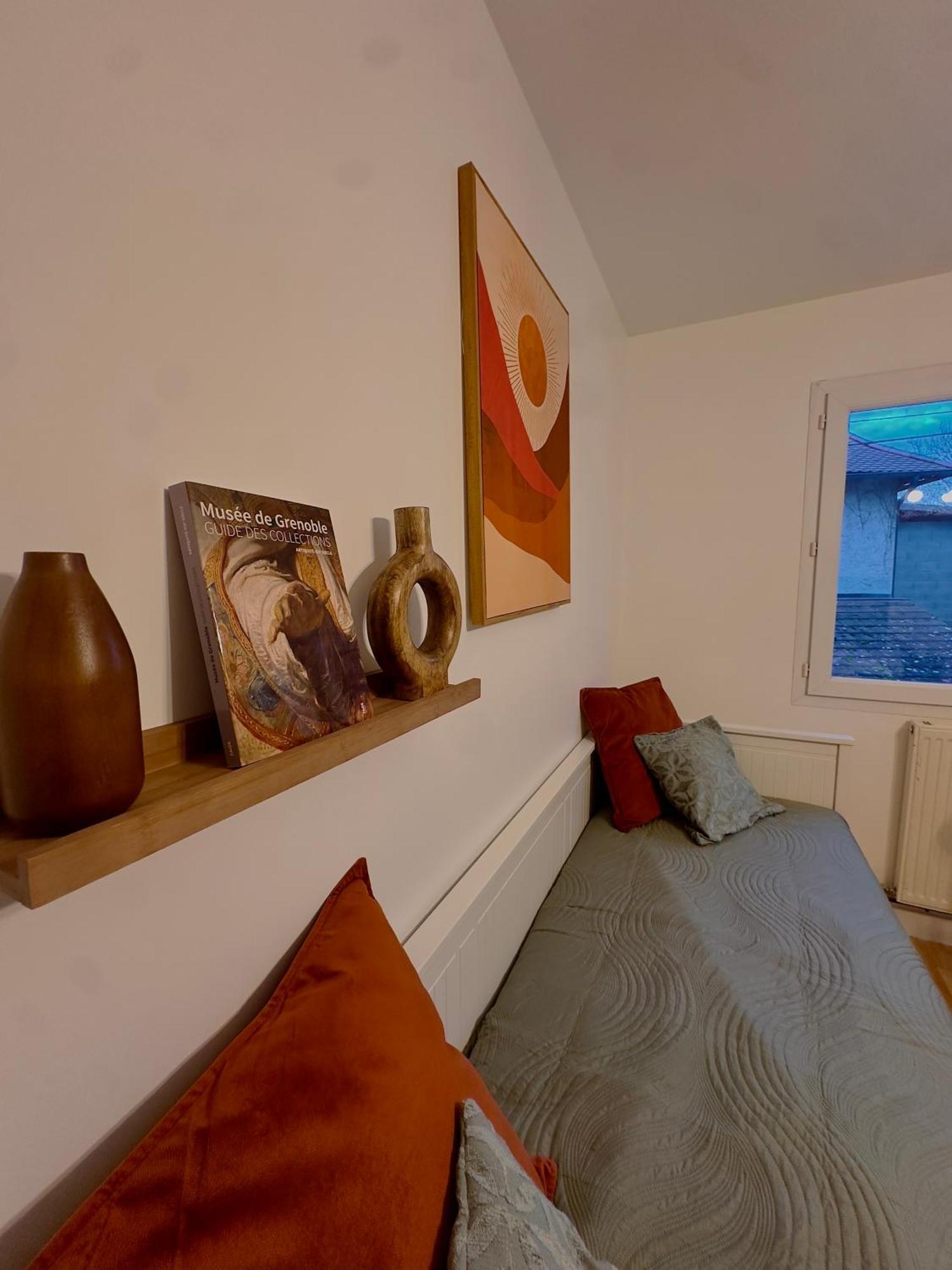 Appartement Chloe Du Lac Montferrat  Eksteriør bilde