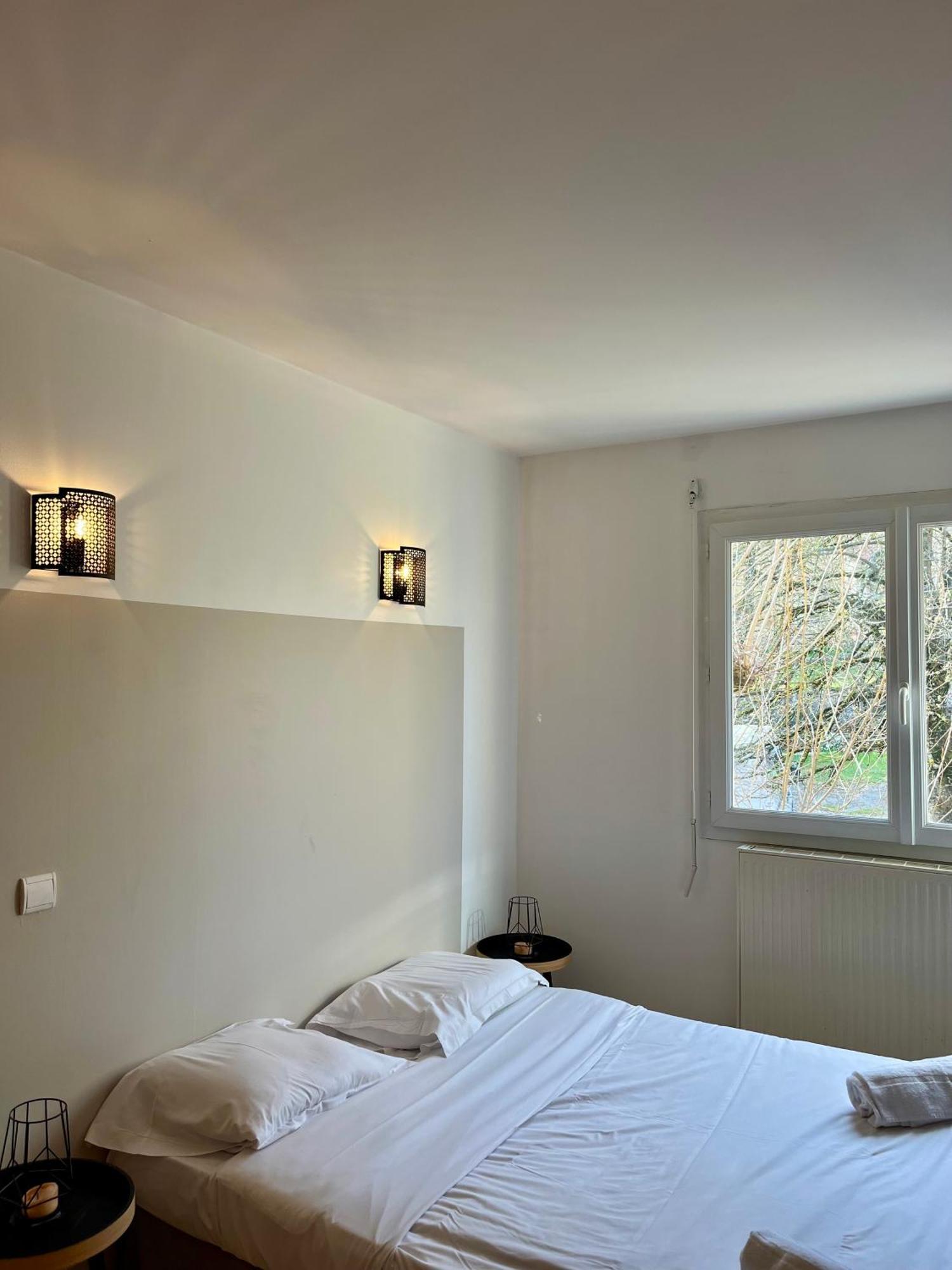 Appartement Chloe Du Lac Montferrat  Eksteriør bilde